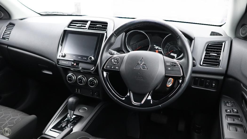 Mitsubishi Asx image 4