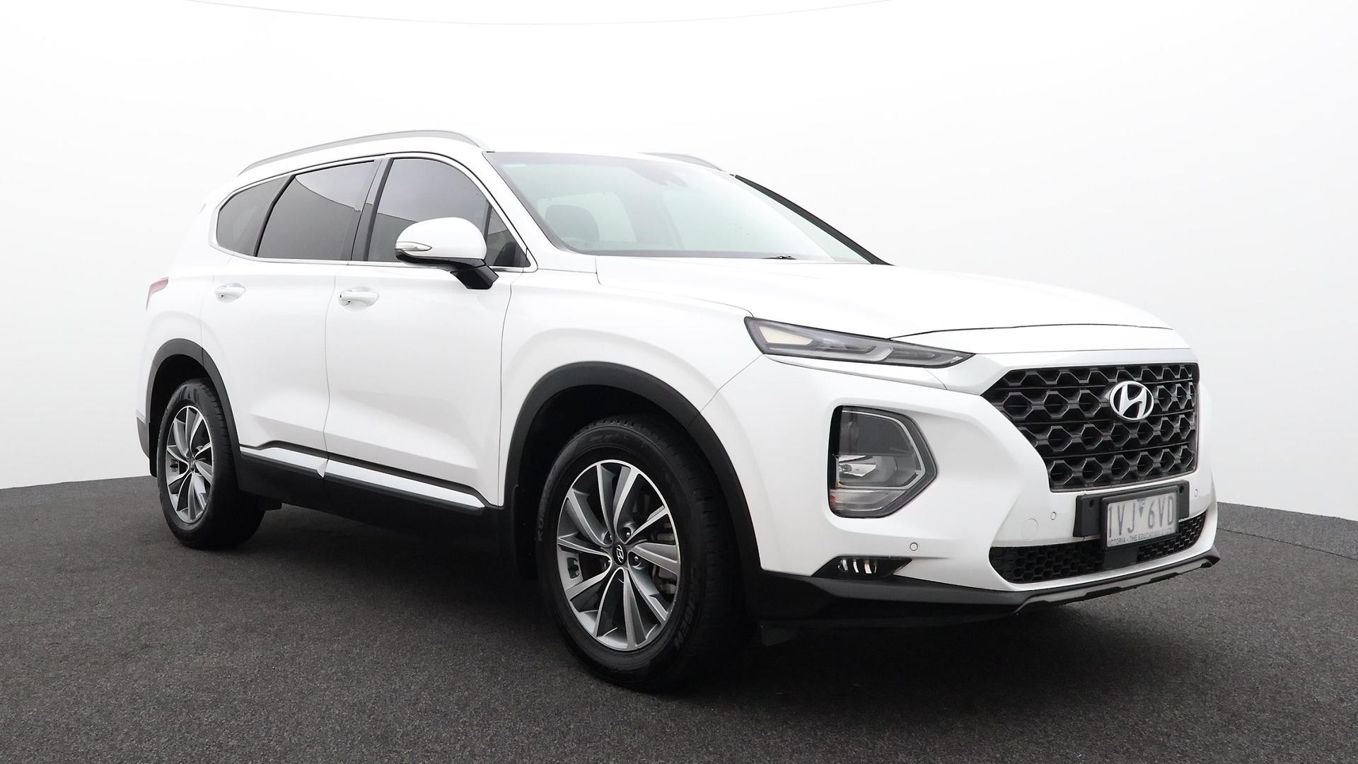 Hyundai Santa Fe image 3