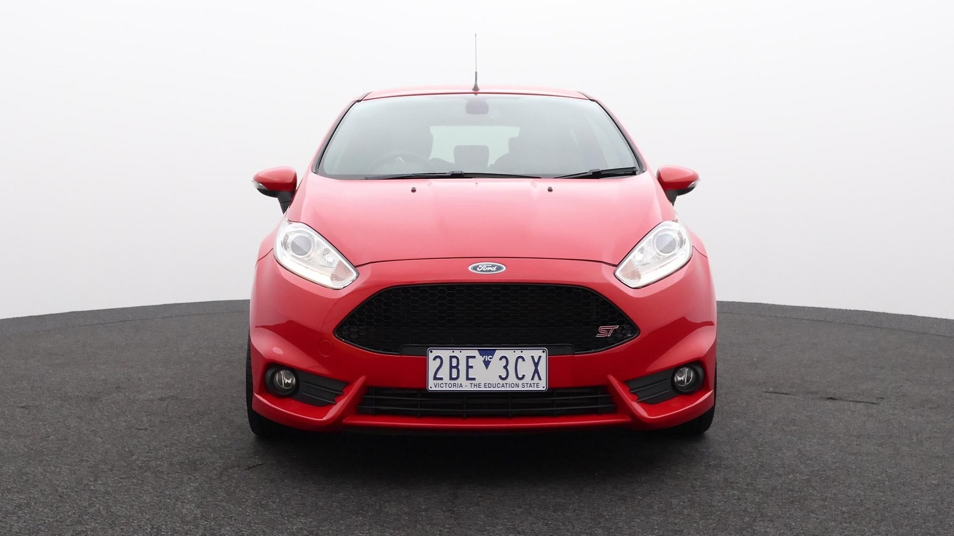 Ford Fiesta image 2