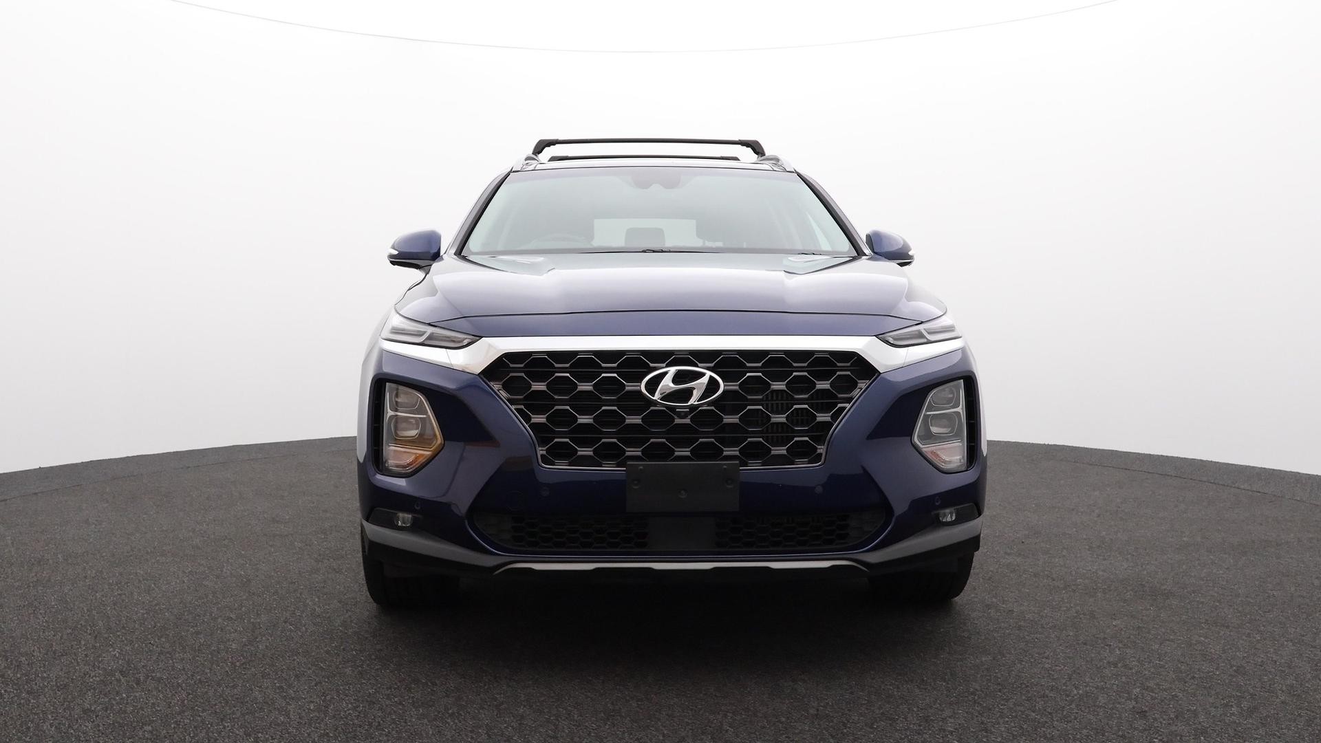 Hyundai Santa Fe image 2
