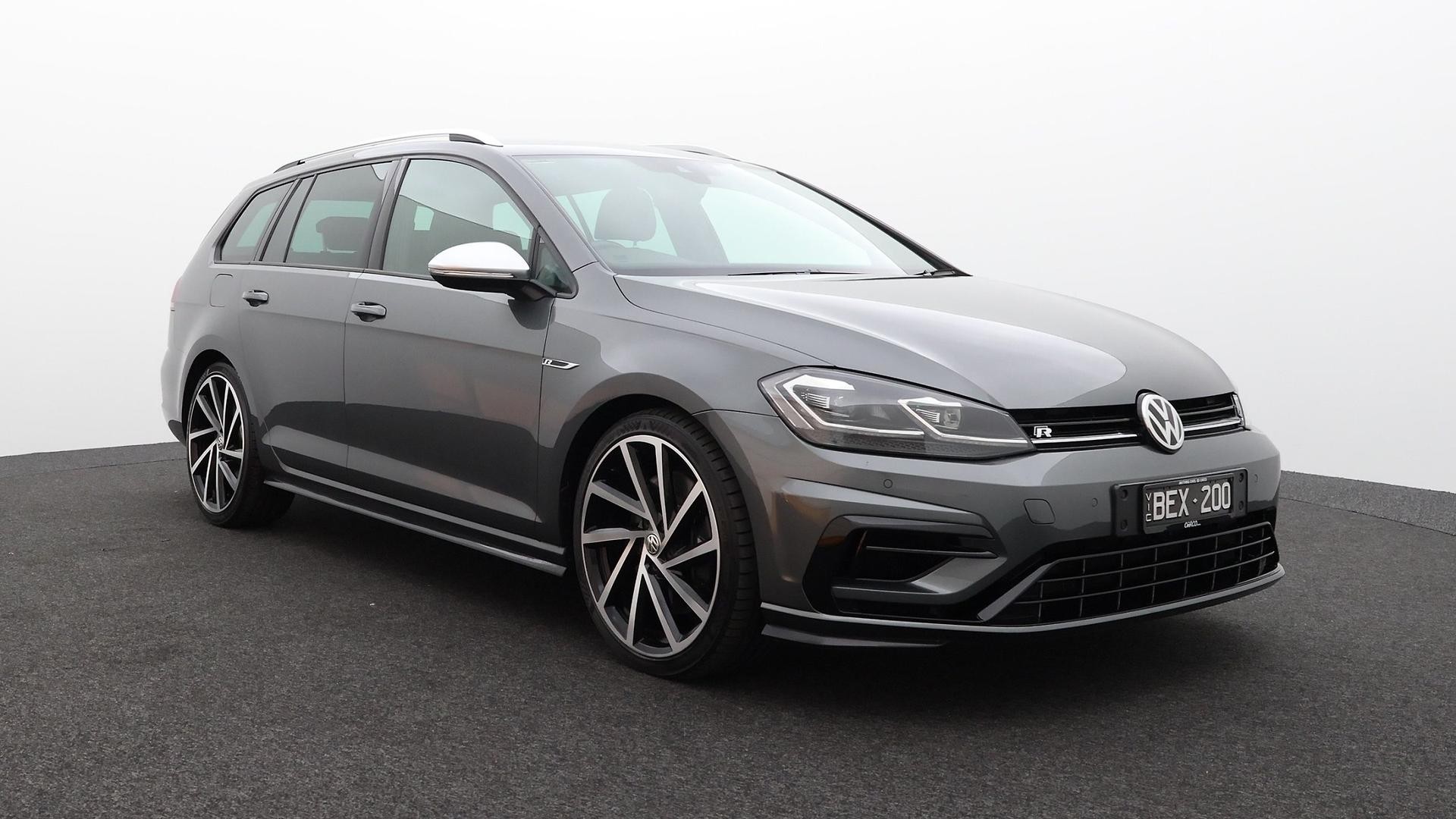Volkswagen Golf image 3