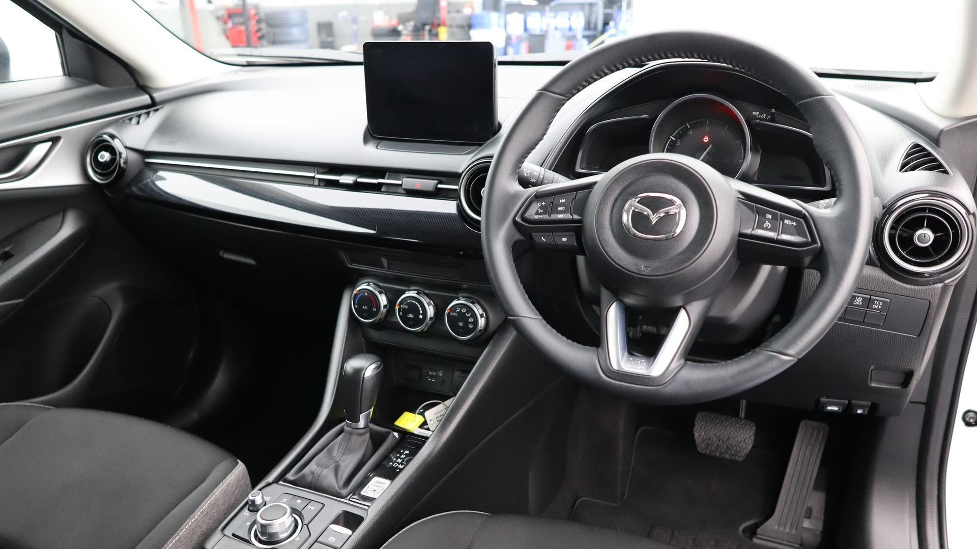 Mazda Cx-3 image 4