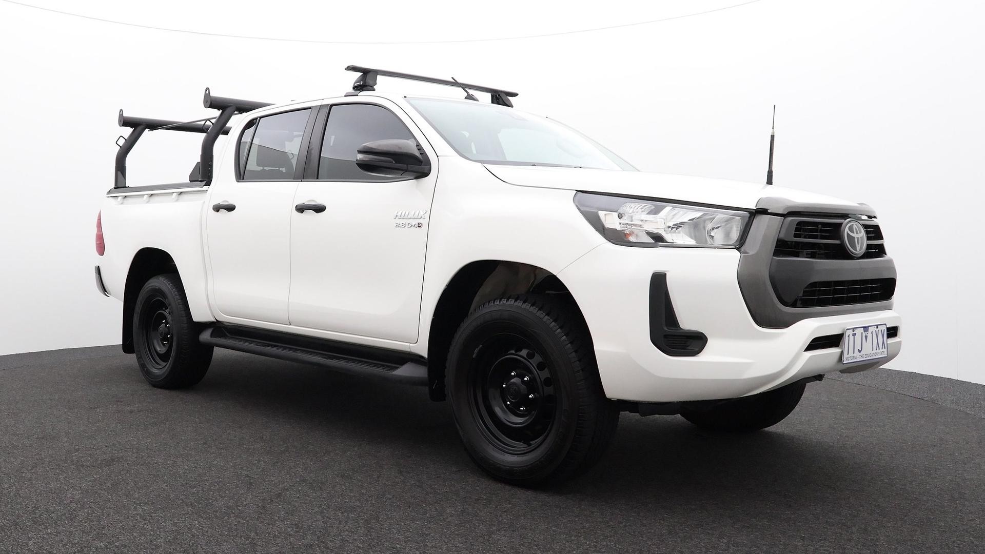 Toyota Hilux image 3