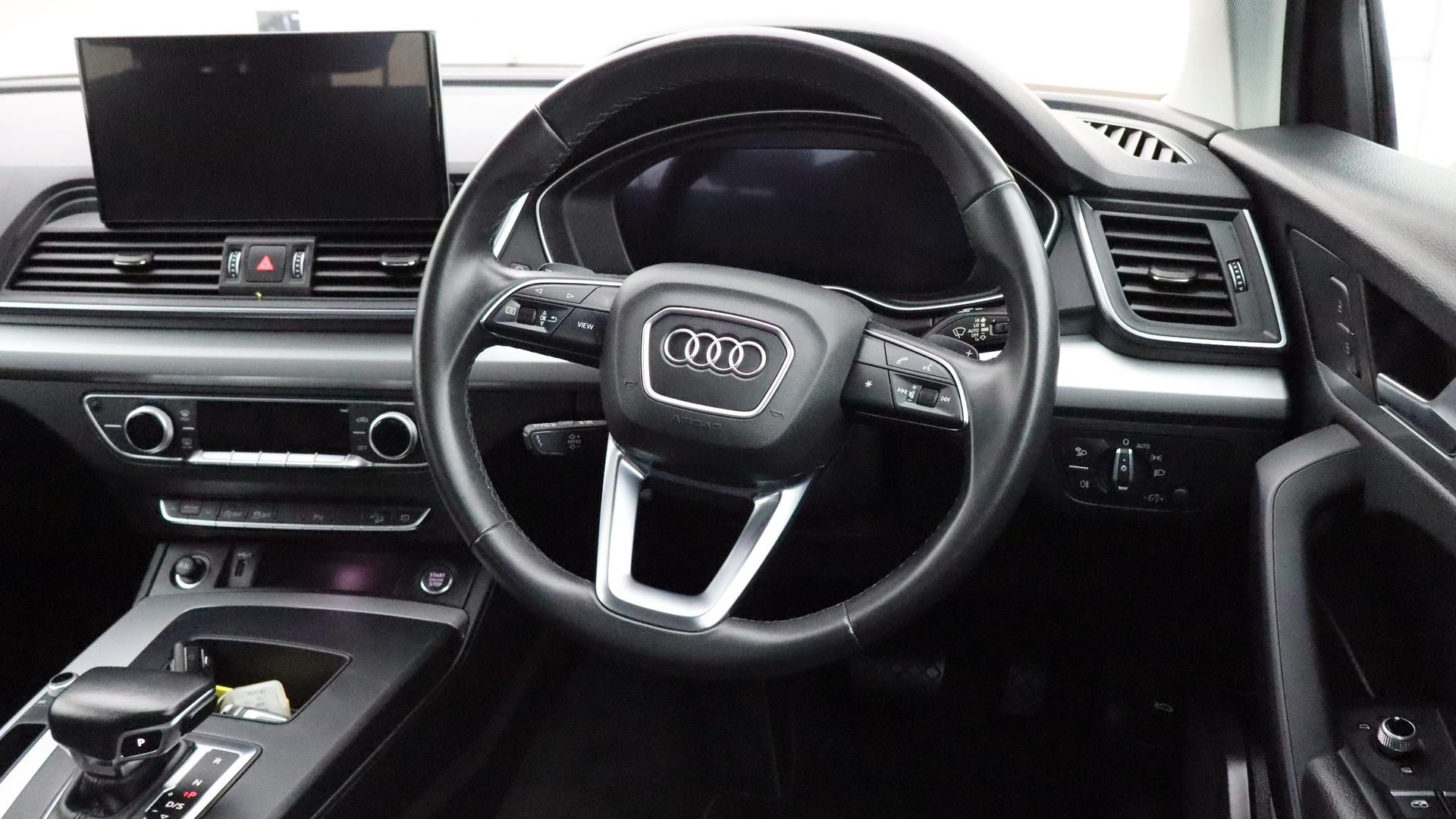 Audi Q5 image 4