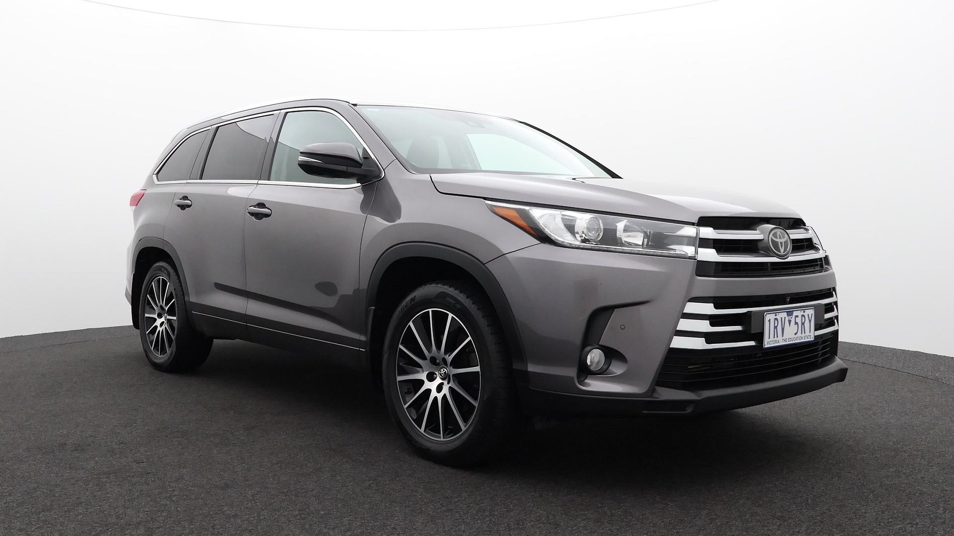 Toyota Kluger image 3