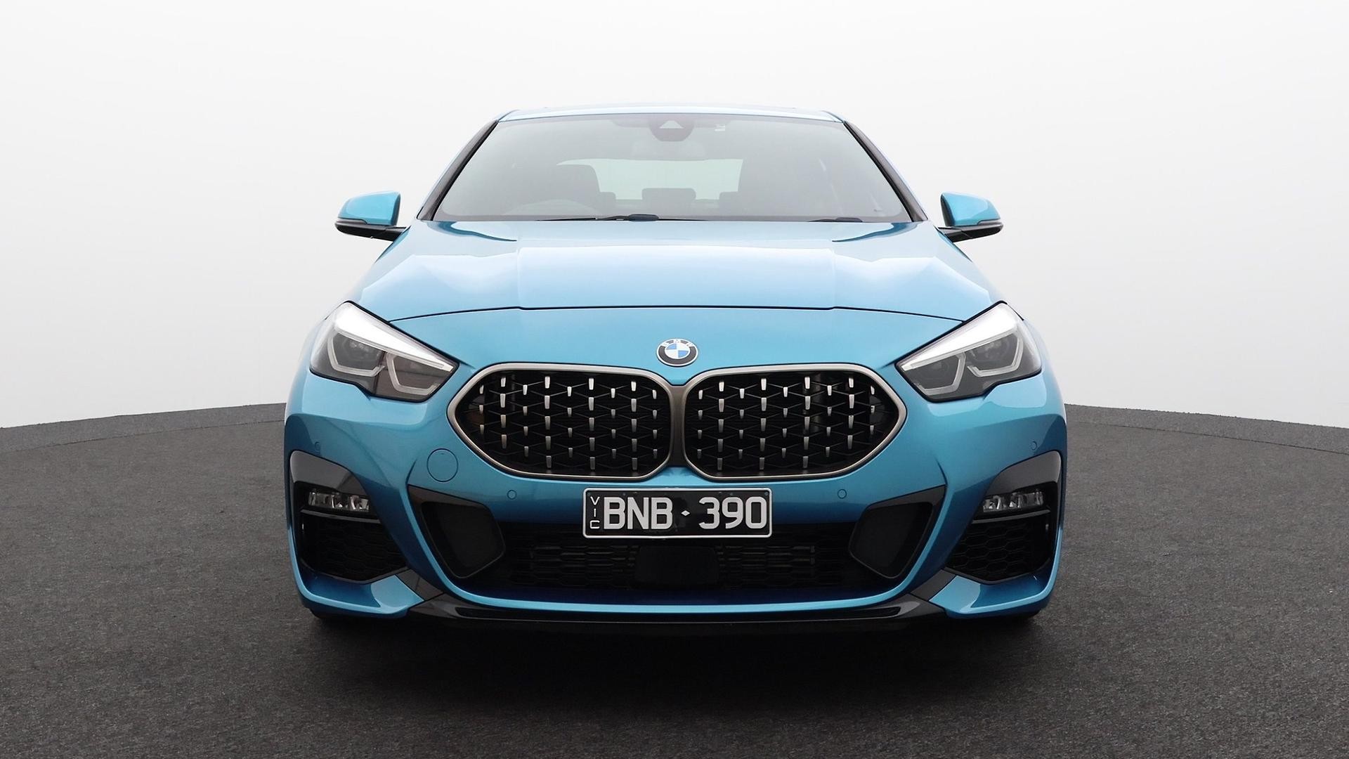 BMW 2 Series image 2