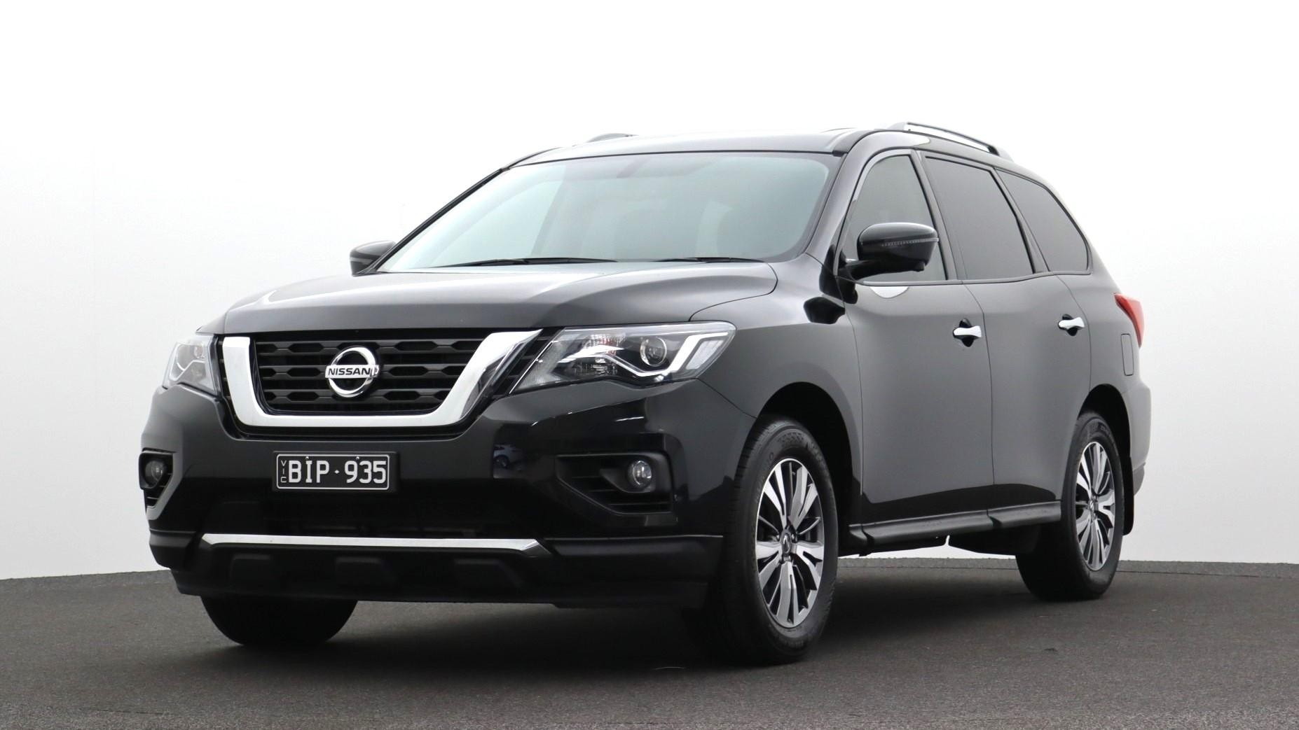 Nissan Pathfinder image 1