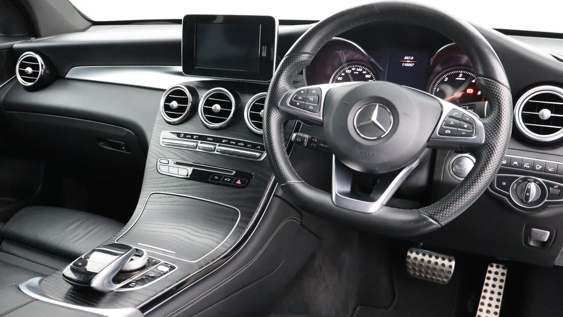 Mercedes Benz Glc-class image 4