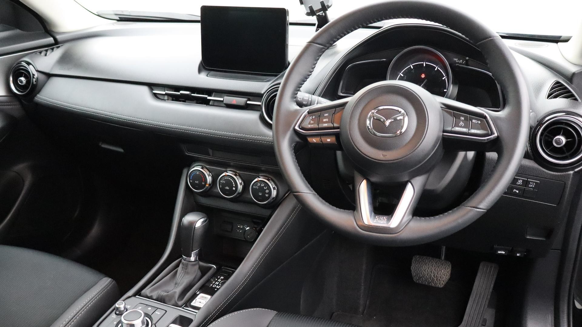 Mazda Cx-3 image 4