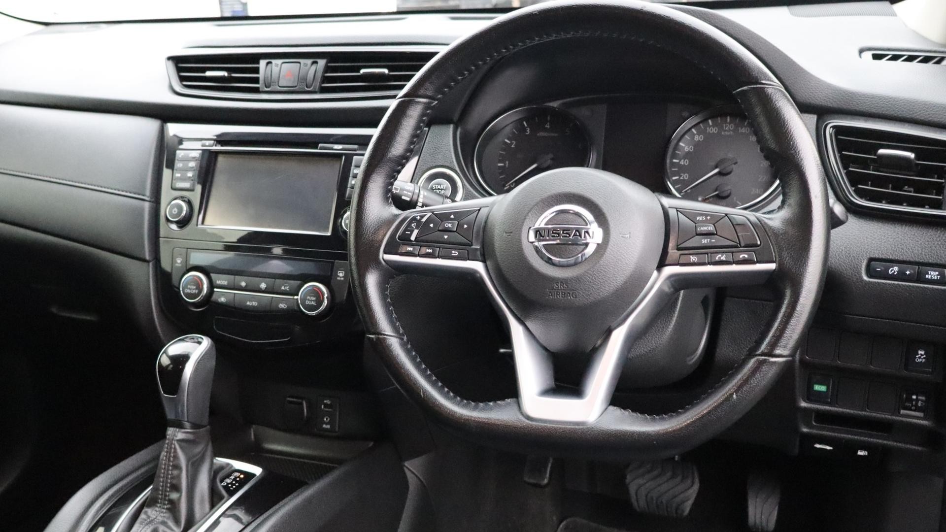 Nissan X-trail image 4