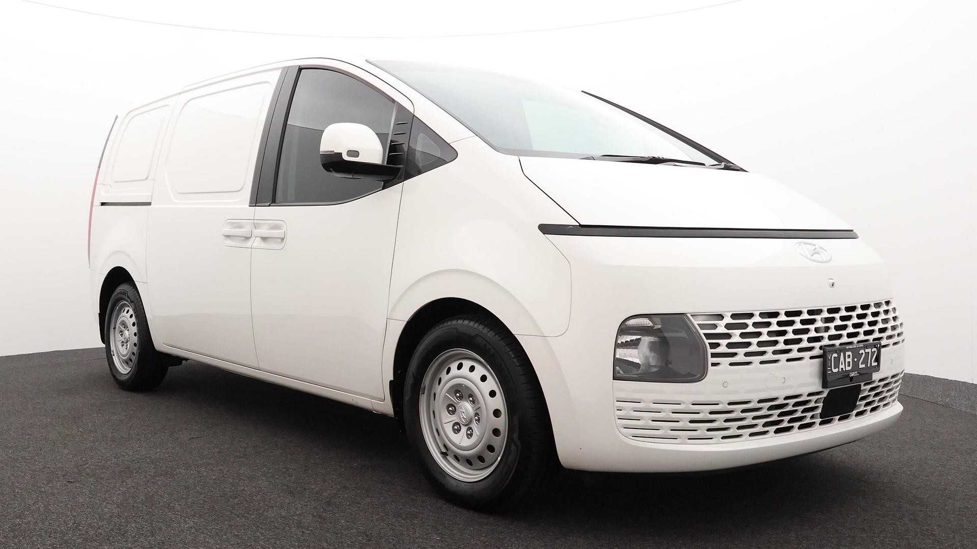 Hyundai Staria Load image 3