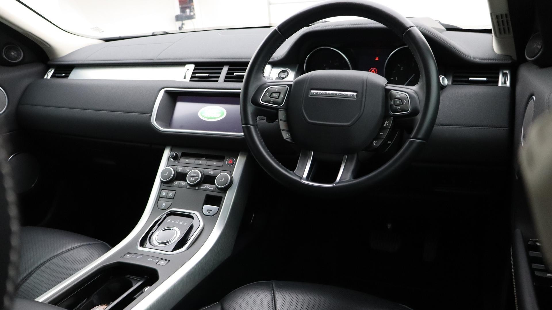 Land Rover Range Rover Evoque image 4