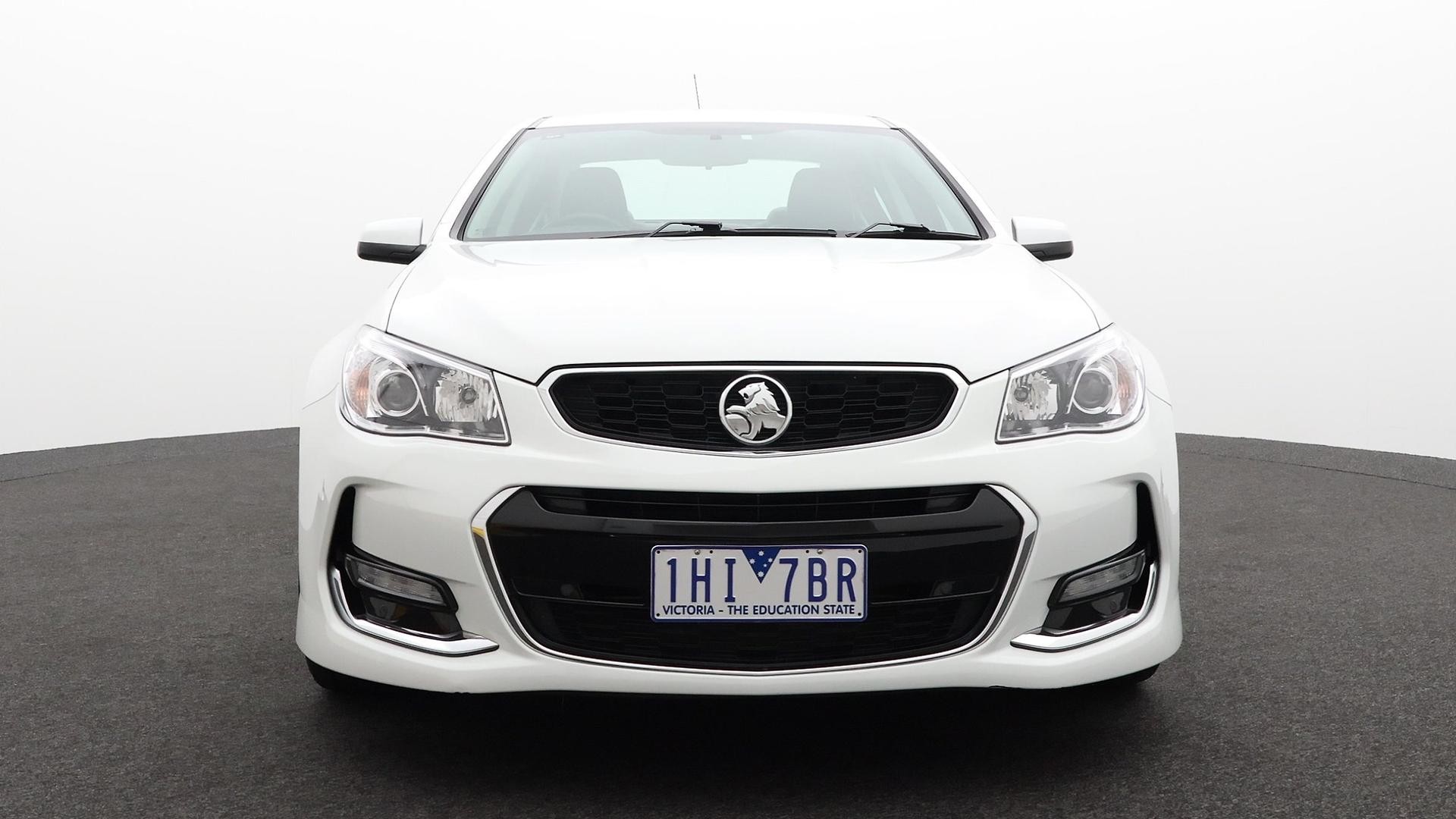 Holden Commodore image 3