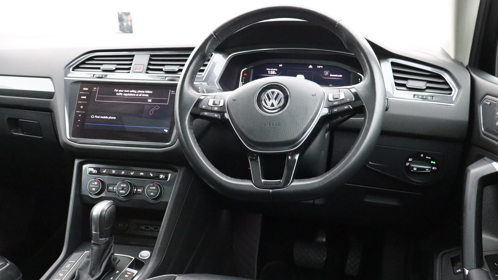 Volkswagen Tiguan image 4