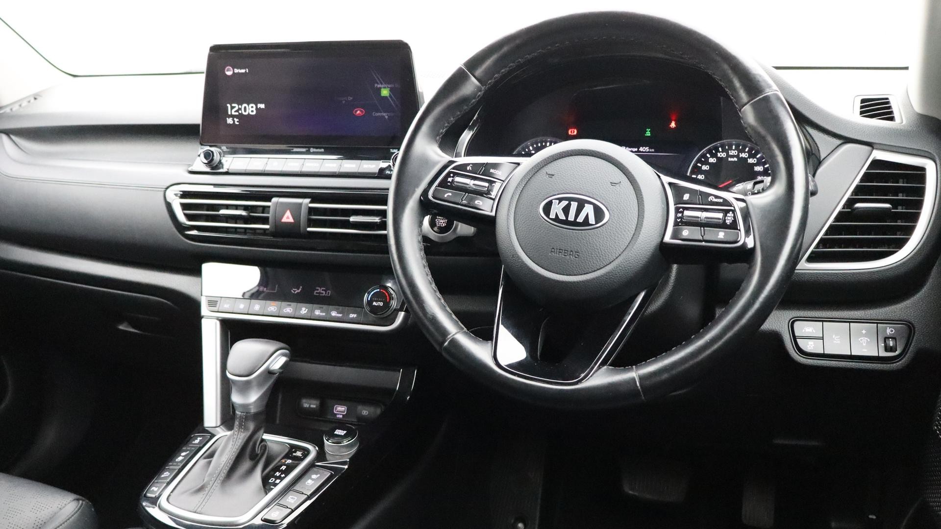 Kia Seltos image 4