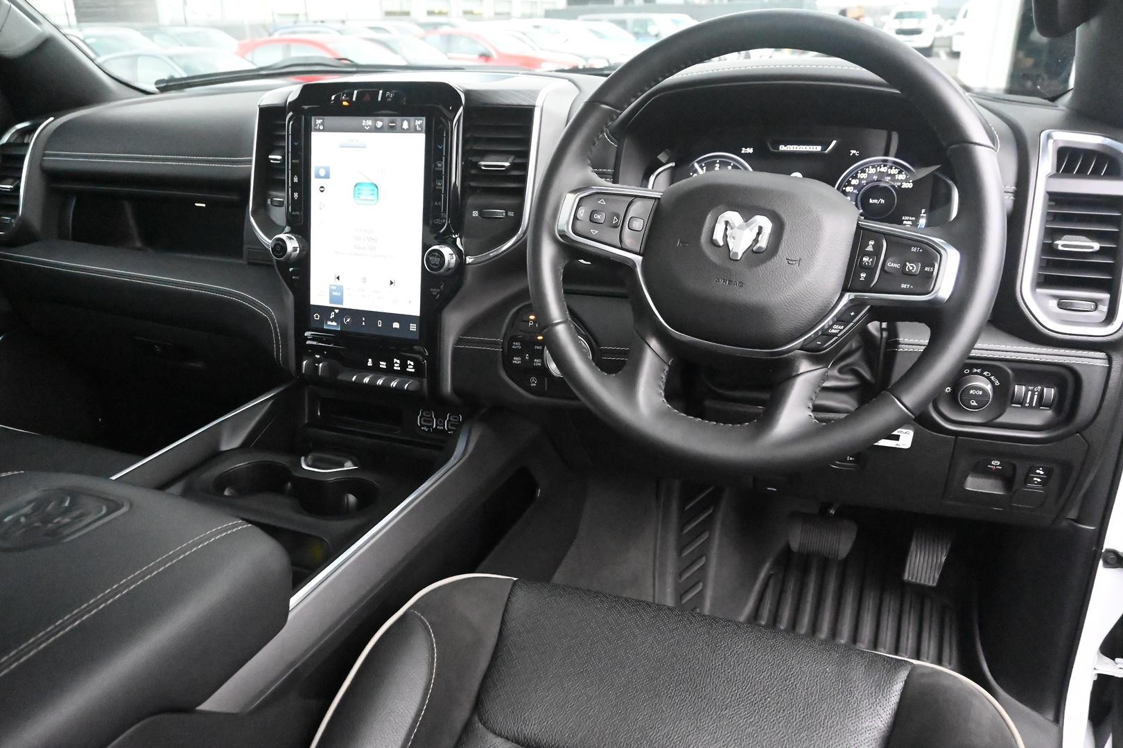 Ram 1500 image 4