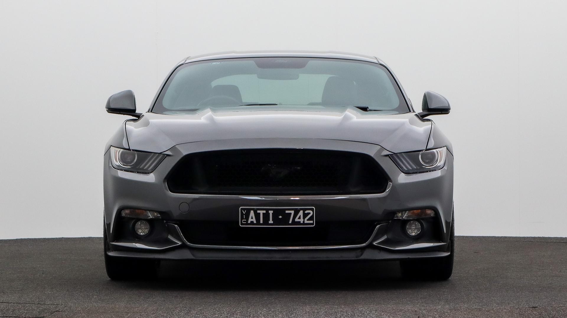 Ford Mustang image 3