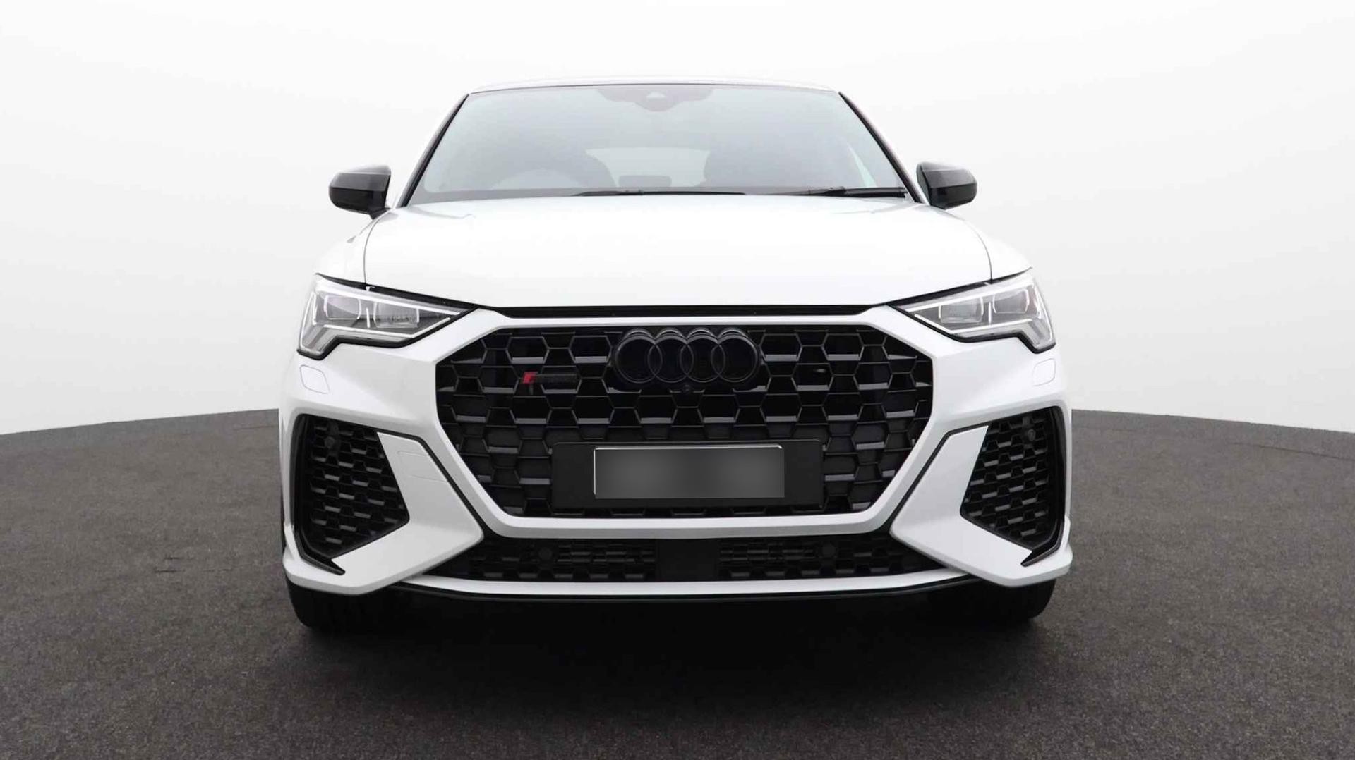 Audi Rs Q3 image 2