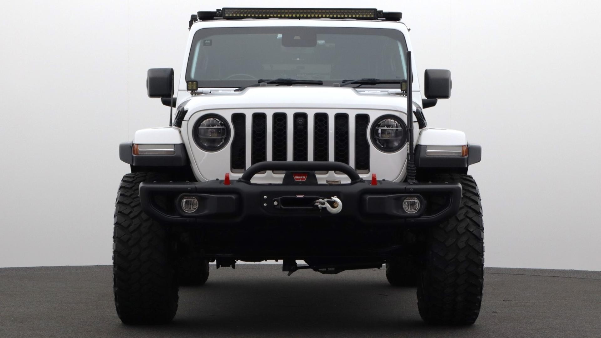 Jeep Wrangler image 2