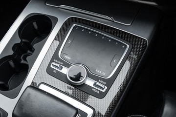 https://dvg-vehicle-assets.s3.amazonaws.com/C1774/2a2o5efwusy2n4diz04hzmmxh.jpg