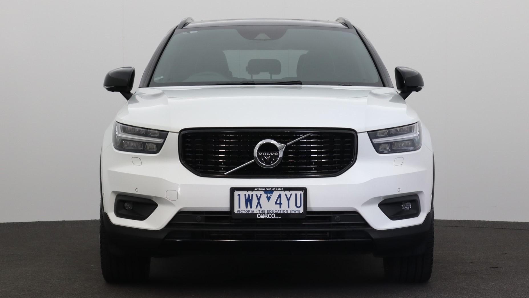 Volvo Xc40 image 2