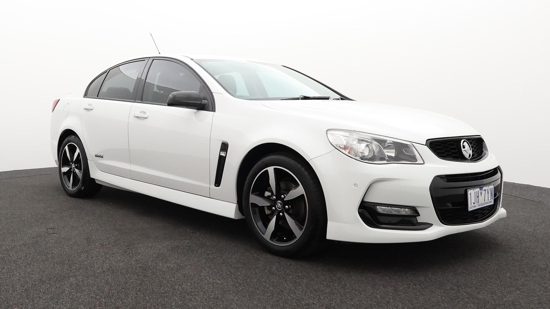 Holden Commodore image 2