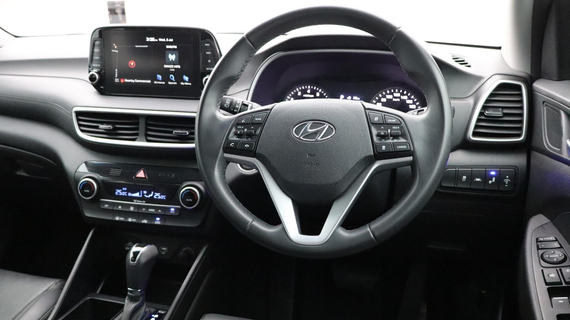 Hyundai Tucson image 4