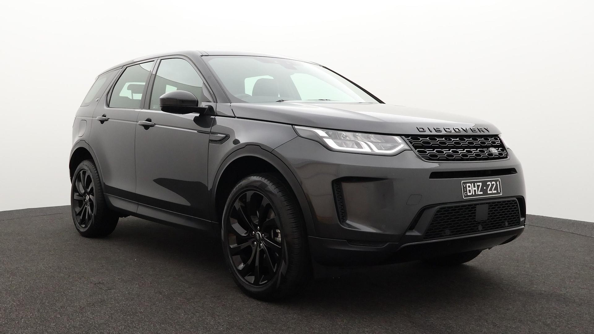 Land Rover Discovery Sport image 2