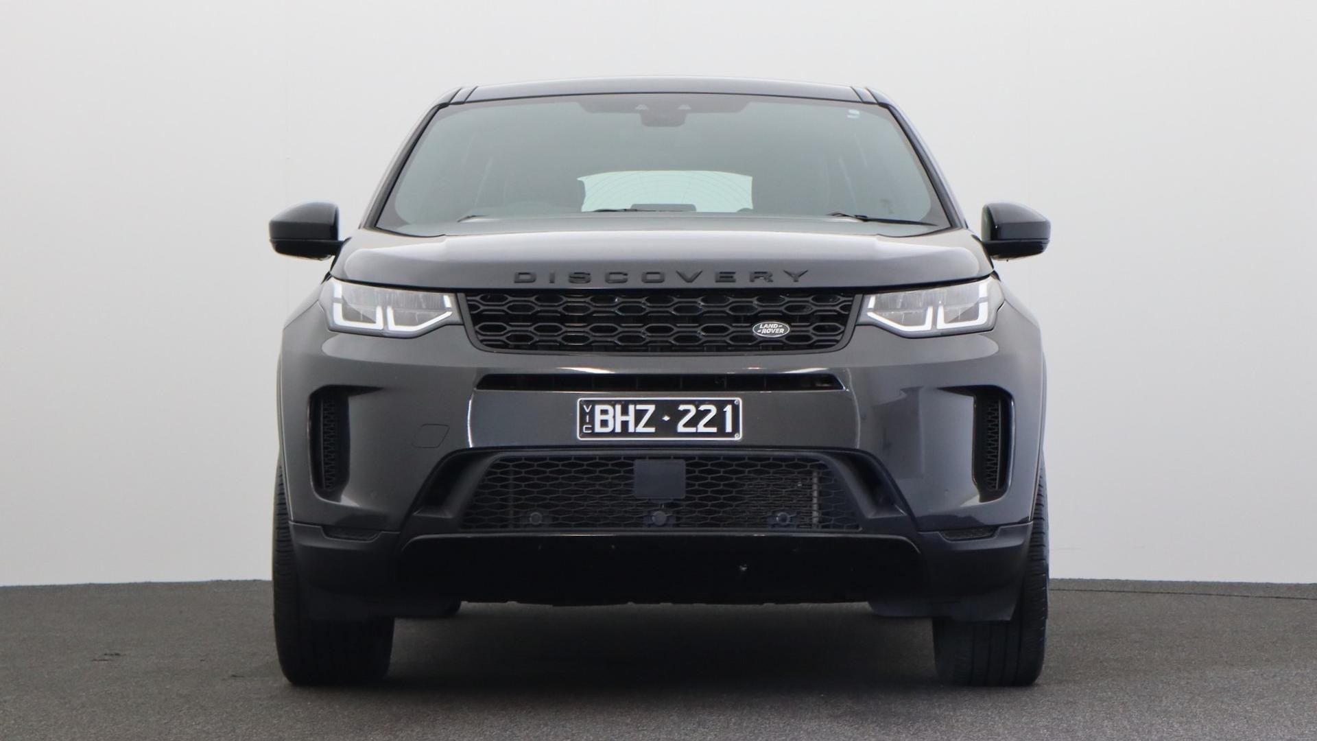 Land Rover Discovery Sport image 3