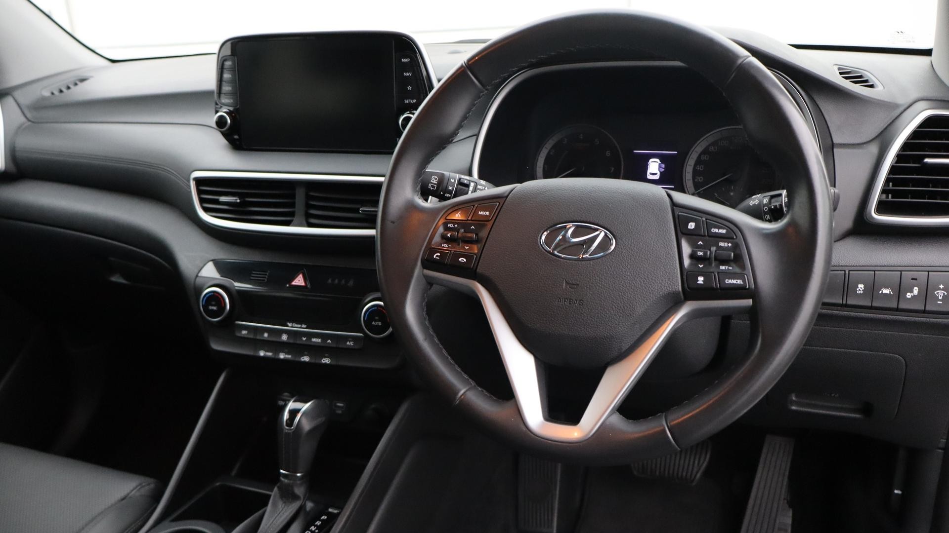 Hyundai Tucson image 4
