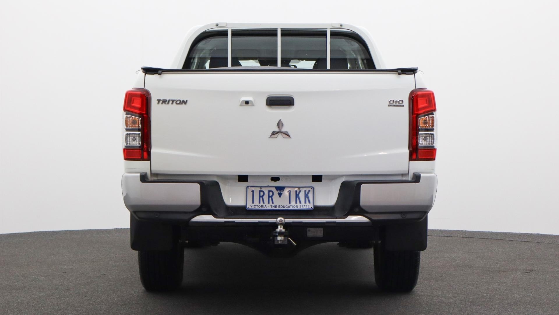 Mitsubishi Triton image 3