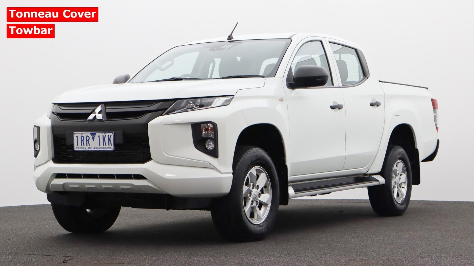 Mitsubishi Triton image 1