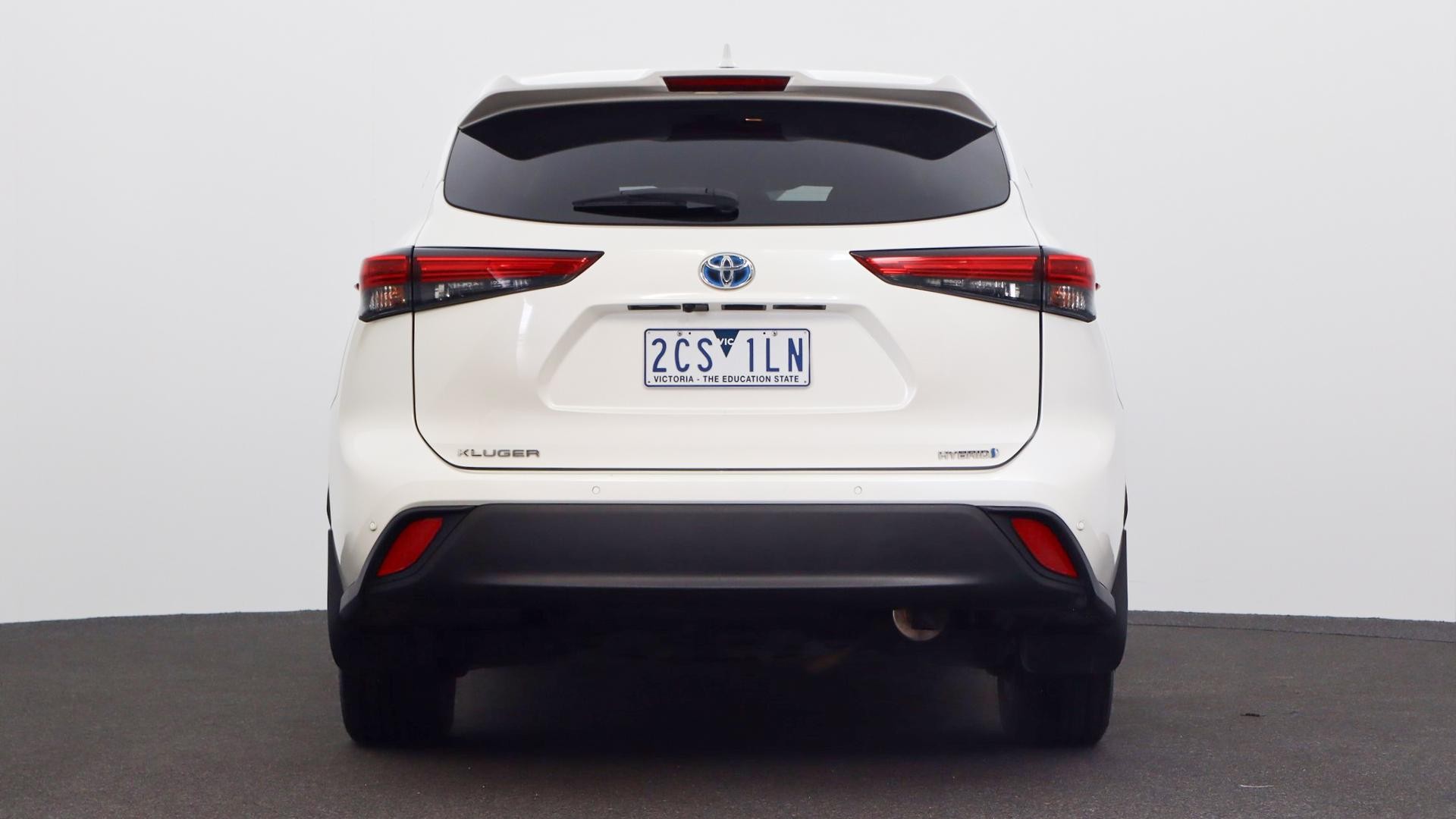 Toyota Kluger image 3