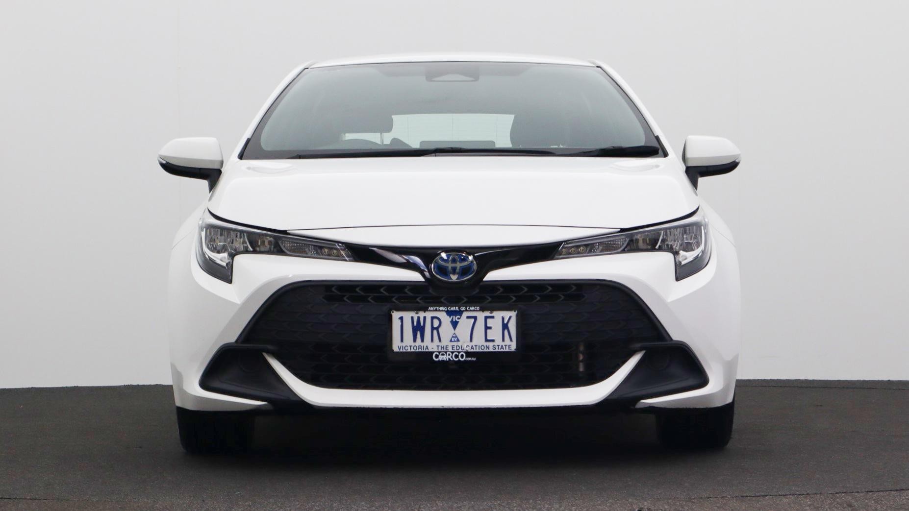 Toyota Corolla image 2