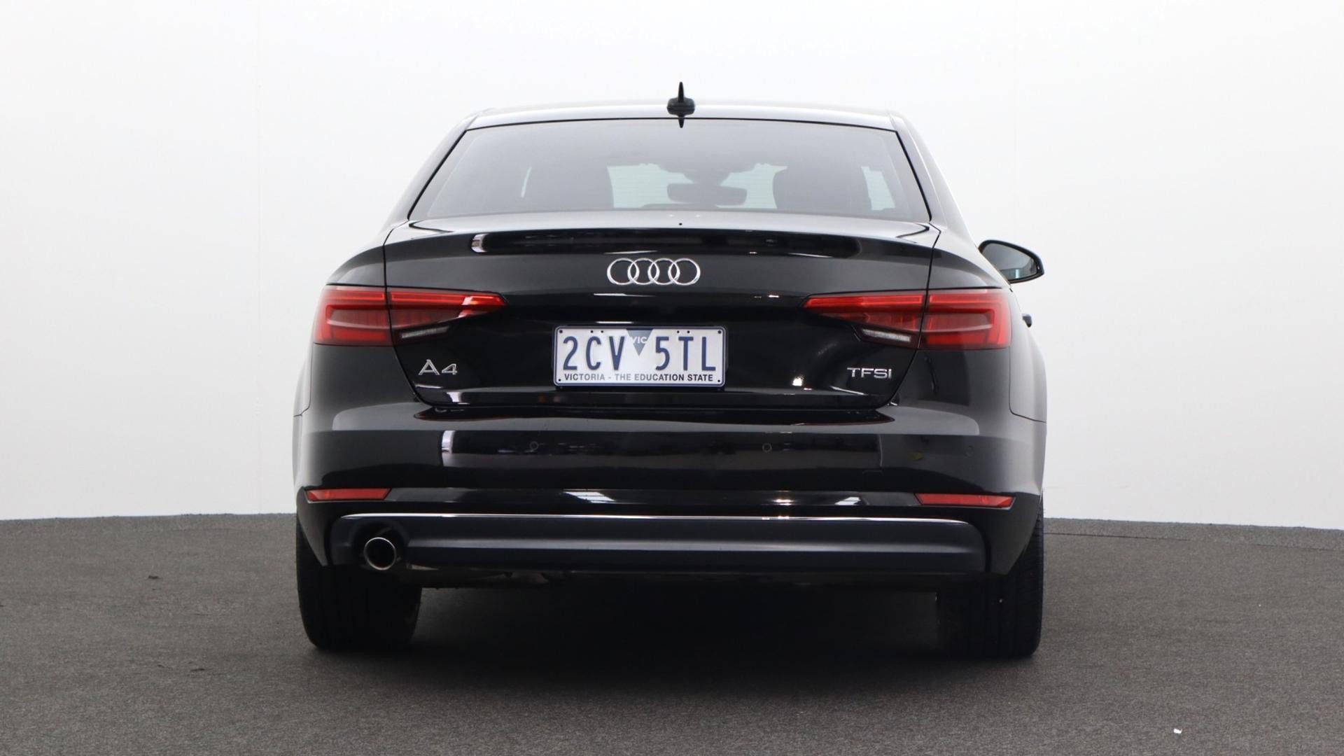 Audi A4 image 3
