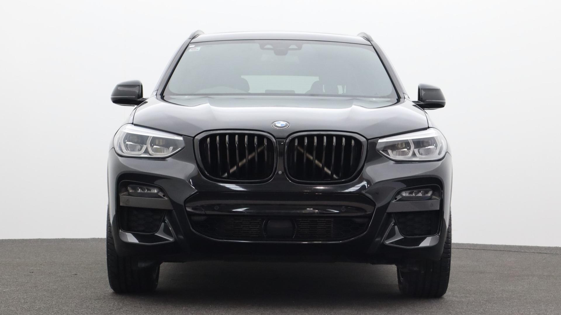 BMW X3 image 2