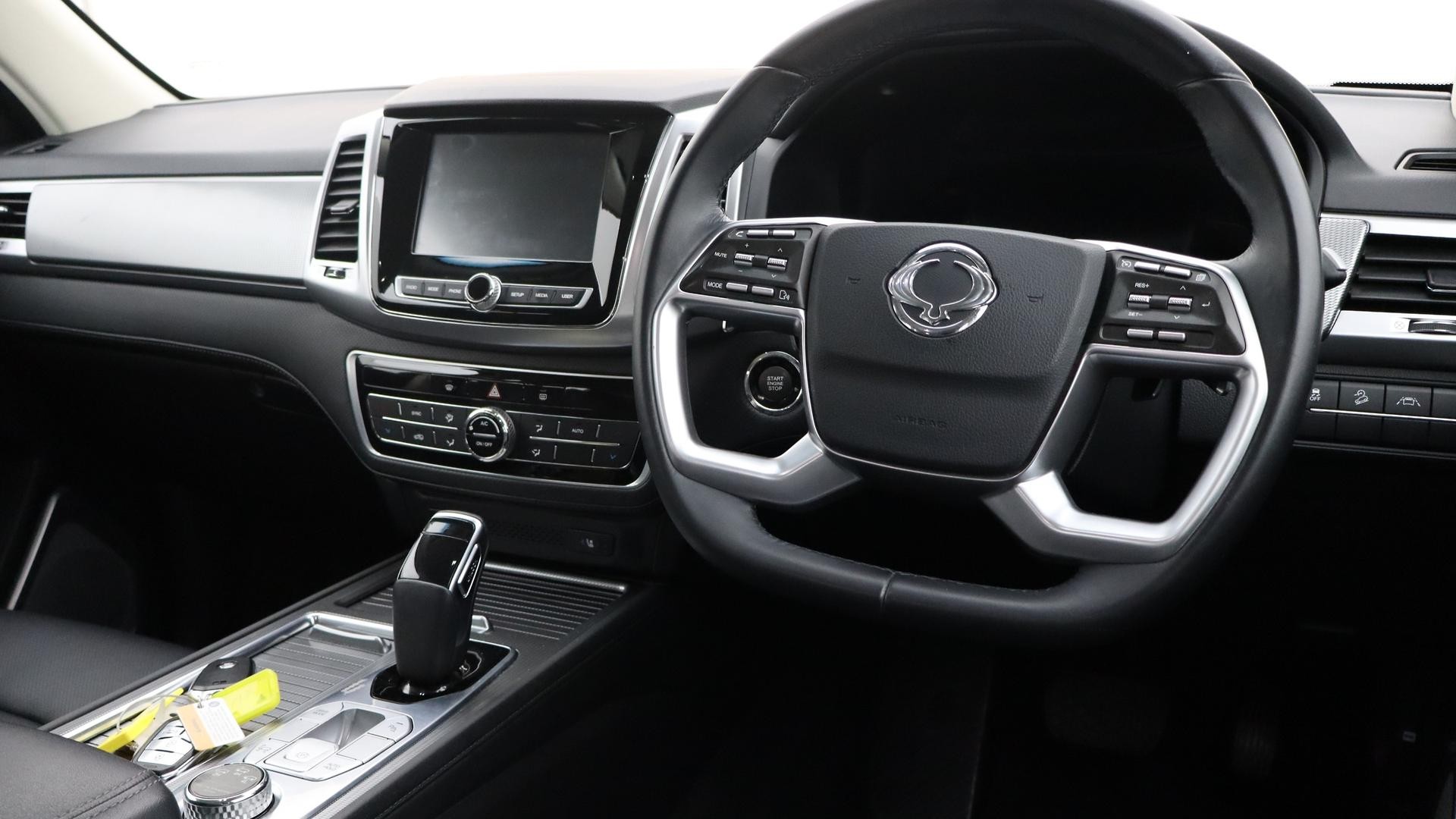 Ssangyong Rexton image 4