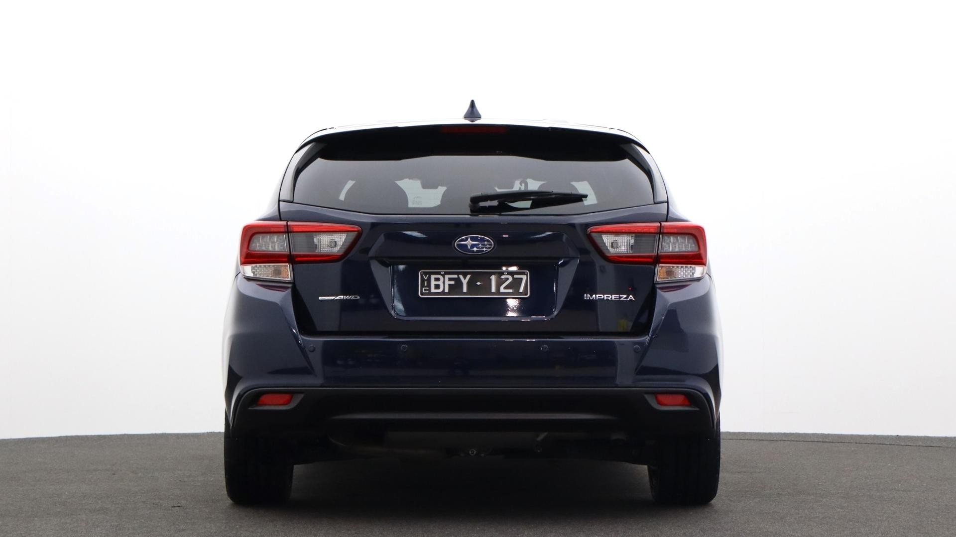 Subaru Impreza image 2