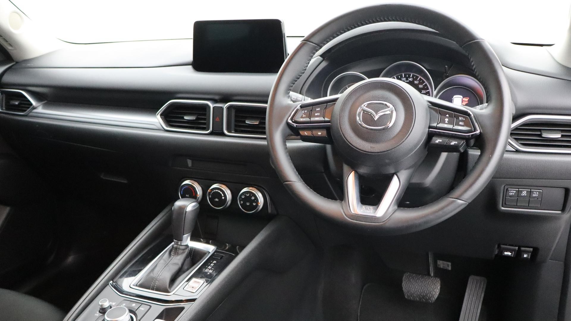 Mazda Cx-5 image 4