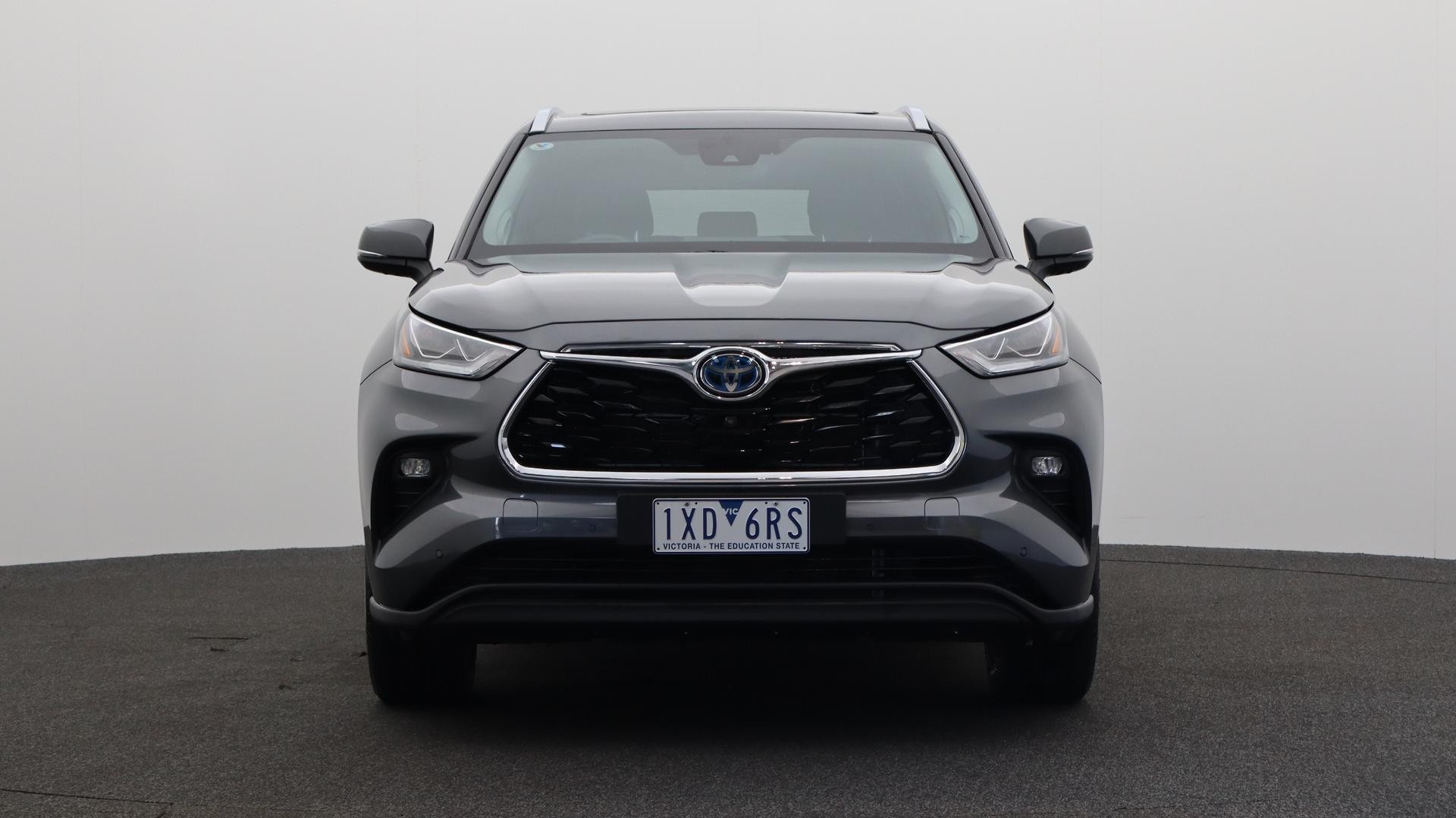 Toyota Kluger image 2