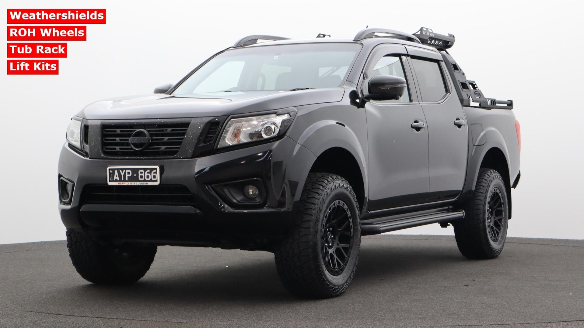 Nissan Navara image 1