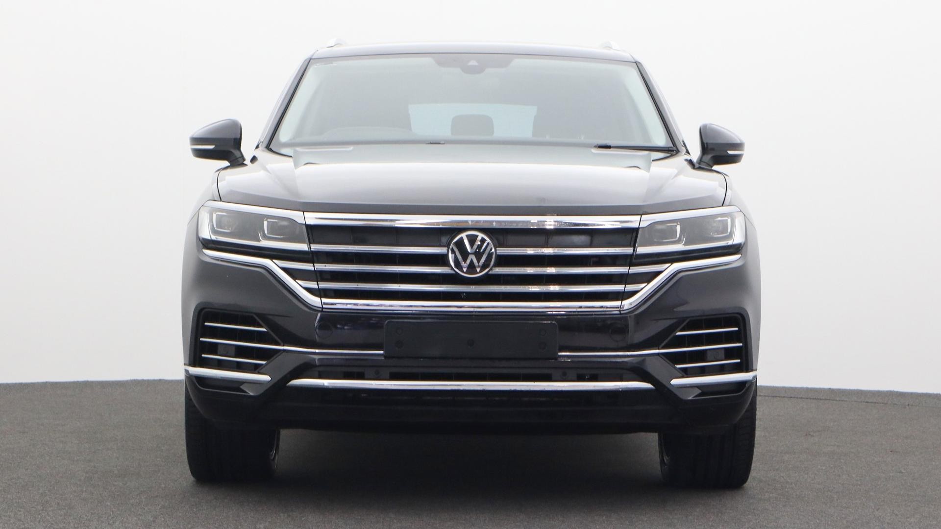 Volkswagen Touareg image 2