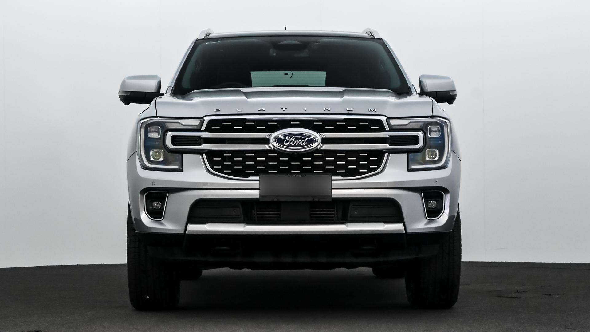 Ford Everest image 2