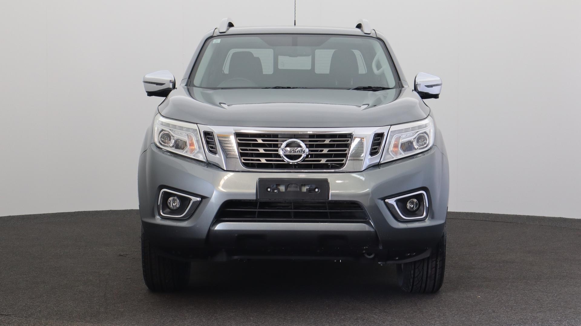 Nissan Navara image 2