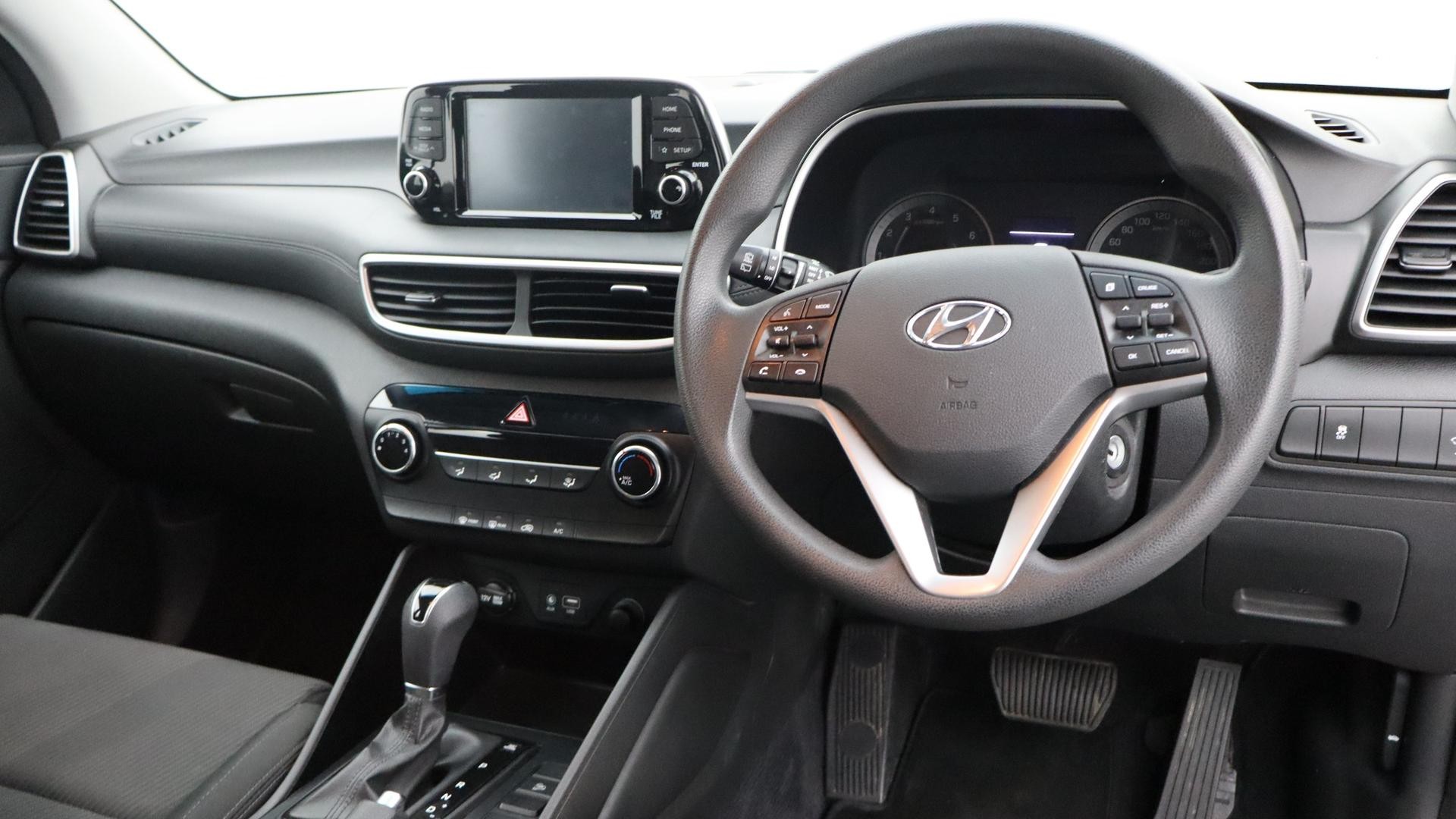 Hyundai Tucson image 4