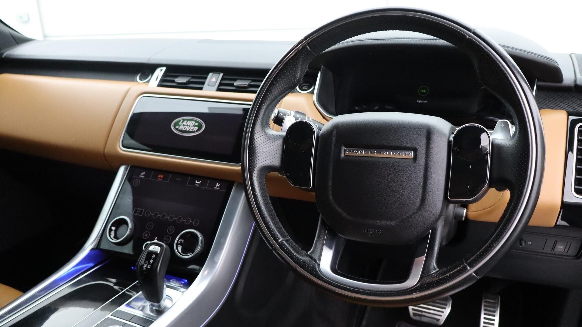 Land Rover Range Rover Sport image 4