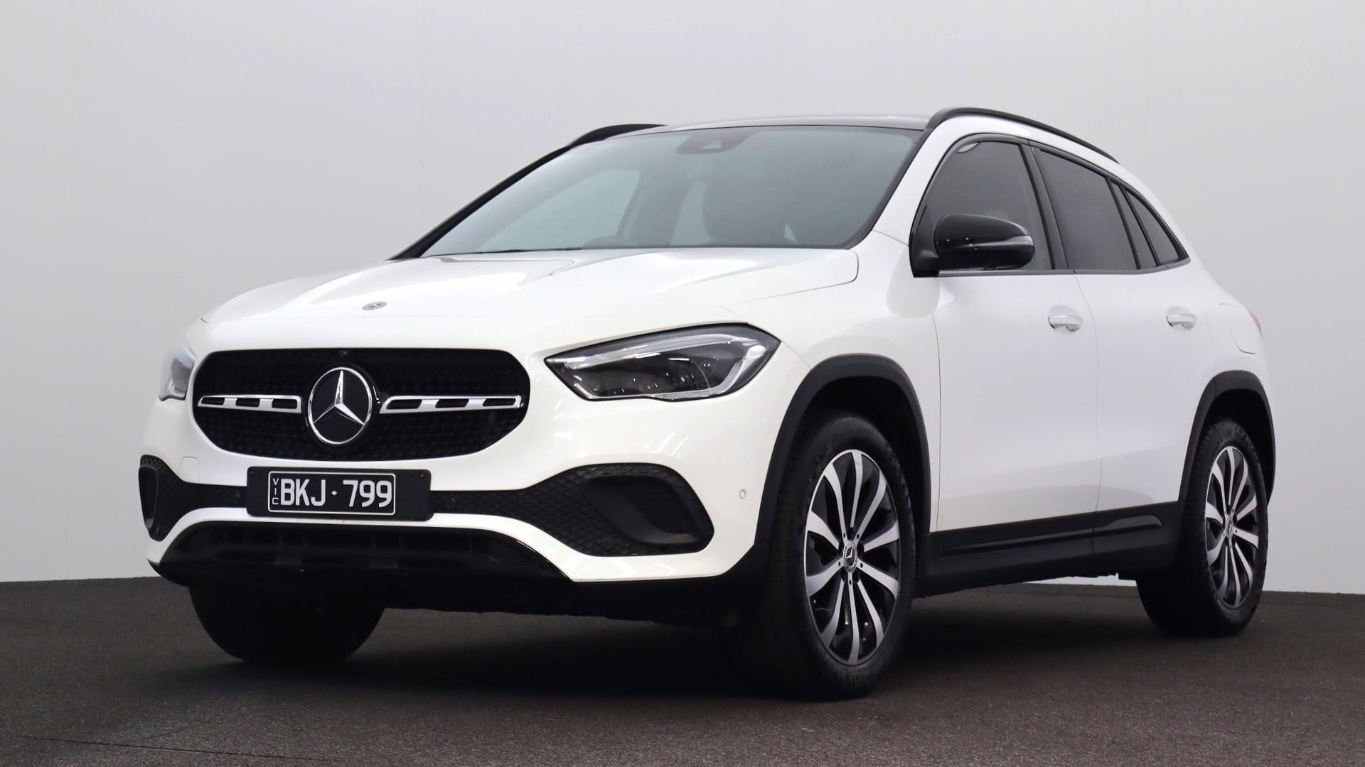 Mercedes Benz Gla-class image 1