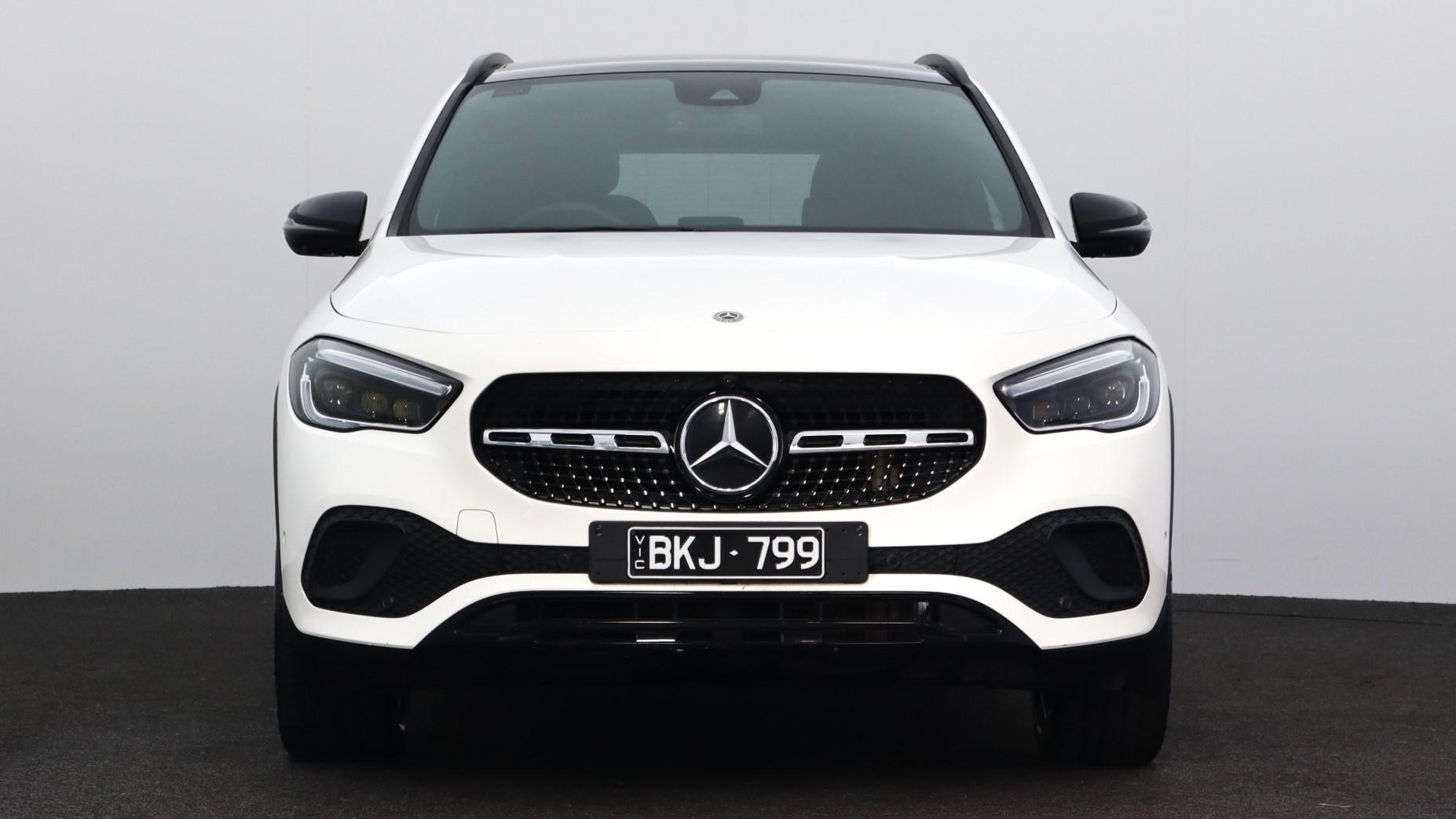 Mercedes Benz Gla-class image 2