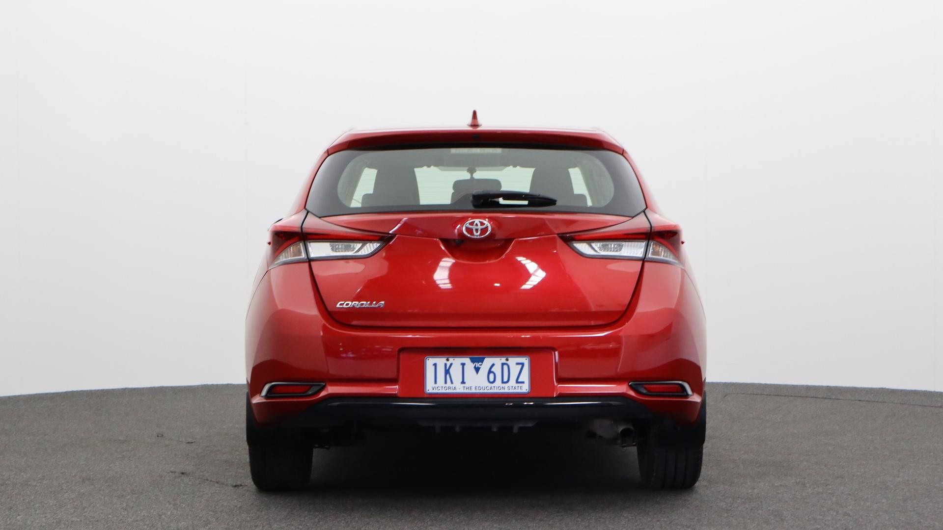 Toyota Corolla image 3