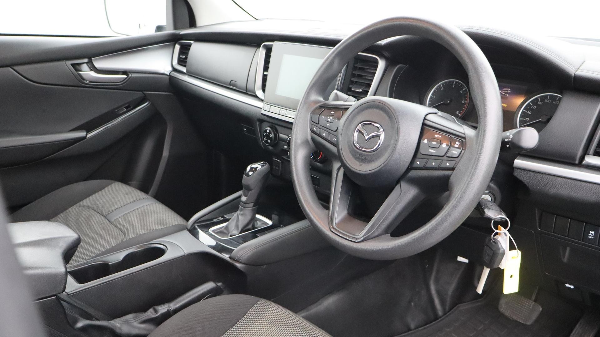 Mazda Bt-50 image 4